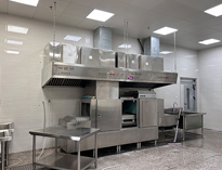 食堂厨房设备厂家告诉你商用厨房消除噪音的三种方法